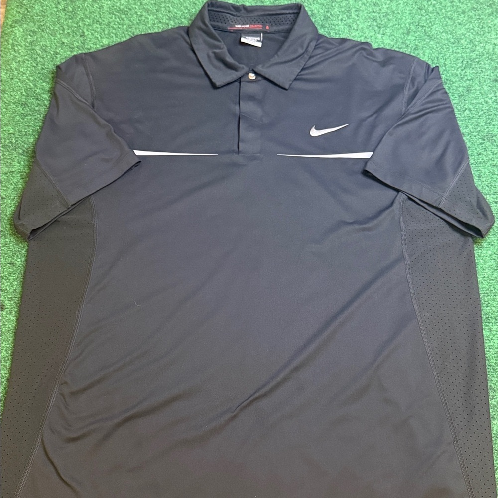 Tiger Woods Collection by Nike Dri-Fit Polo (Black / Size Medium) - Picture 4 of 7
